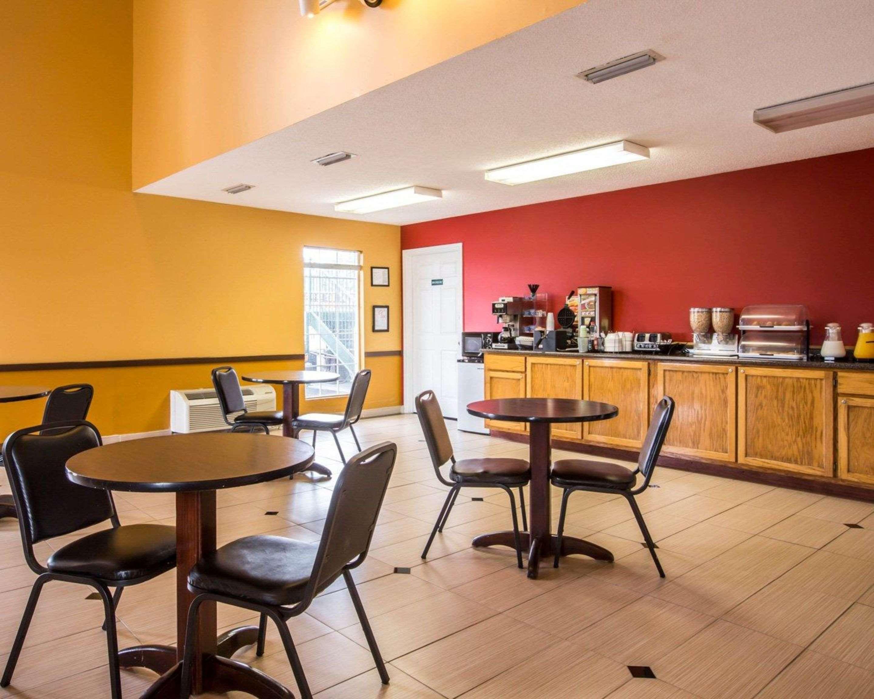 Econo Lodge Eufaula Εξωτερικό φωτογραφία